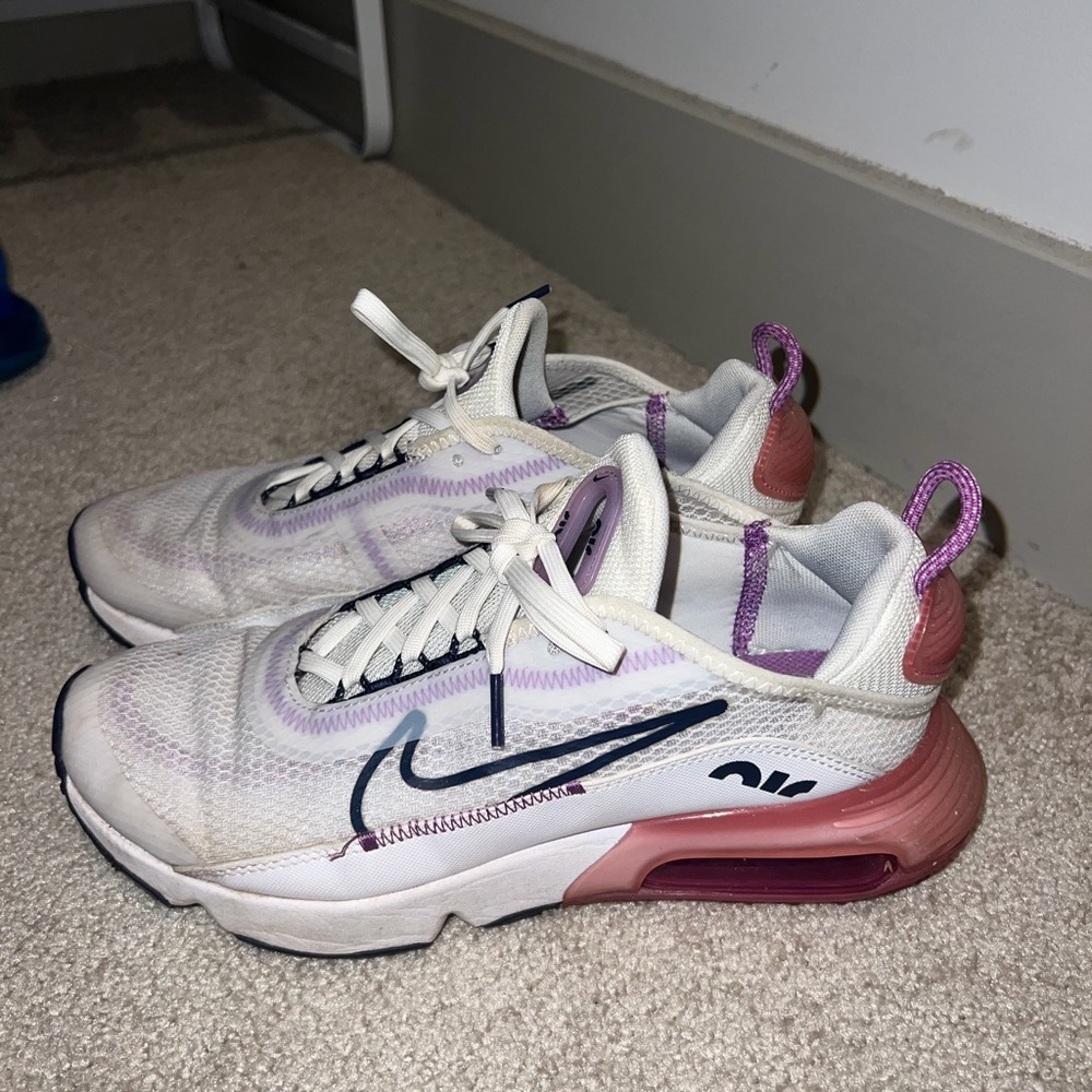 Nike Air Max 2090